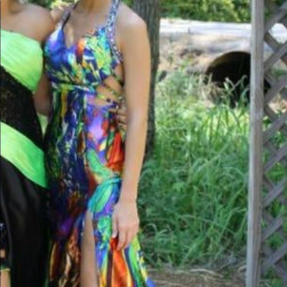 Prom dress. Size 4.